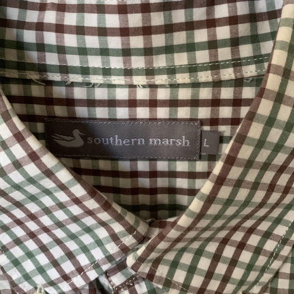 Southern marsh button down large - Picture 3 of 4